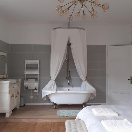 Manoir De Camblain Bed & Breakfast Exterior photo