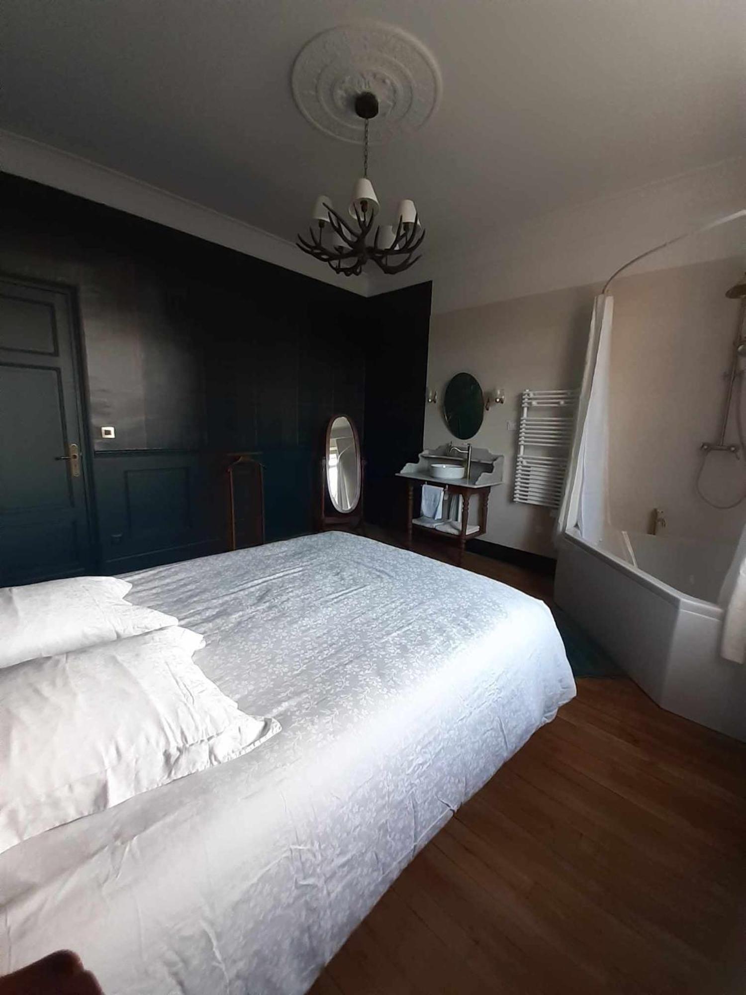 Manoir De Camblain Bed & Breakfast Exterior photo